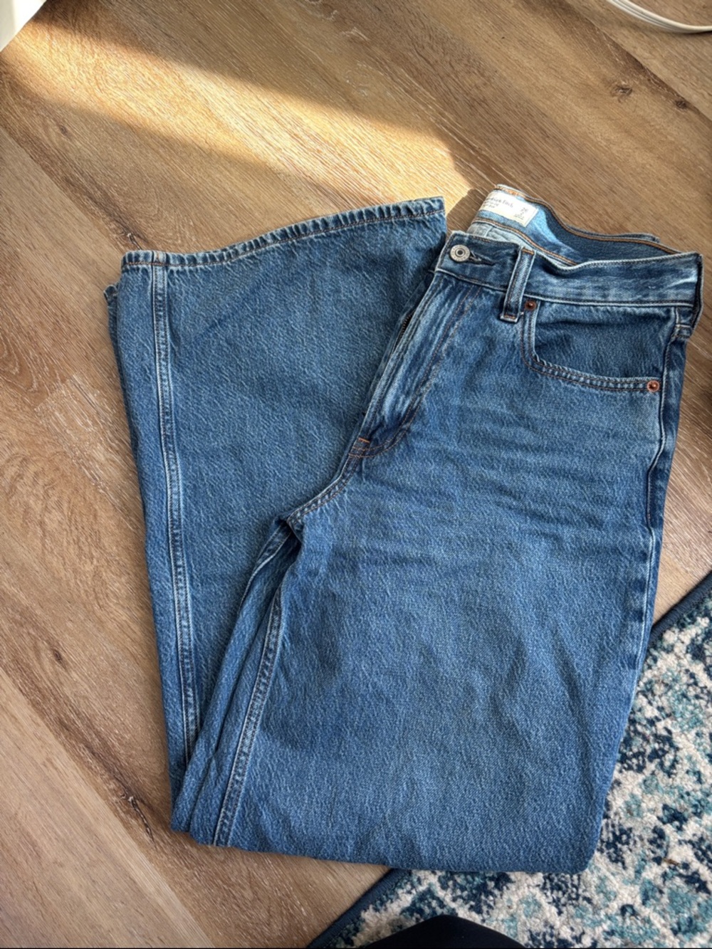 Women’s Abercrombie 90s Wide Leg Jeans
